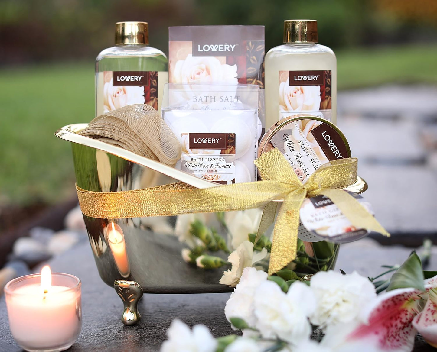 Valentines Gifts Home Spa Gift Basket, Luxury 13pc Bath & Body Set For Men & Women, White Rose & Jasmine Scent - Shower Gel, Bubble Bath, Body Scrub, Salts, 6 Bath Bombs, Pouf, Cosmetic Bag & Gold Tub